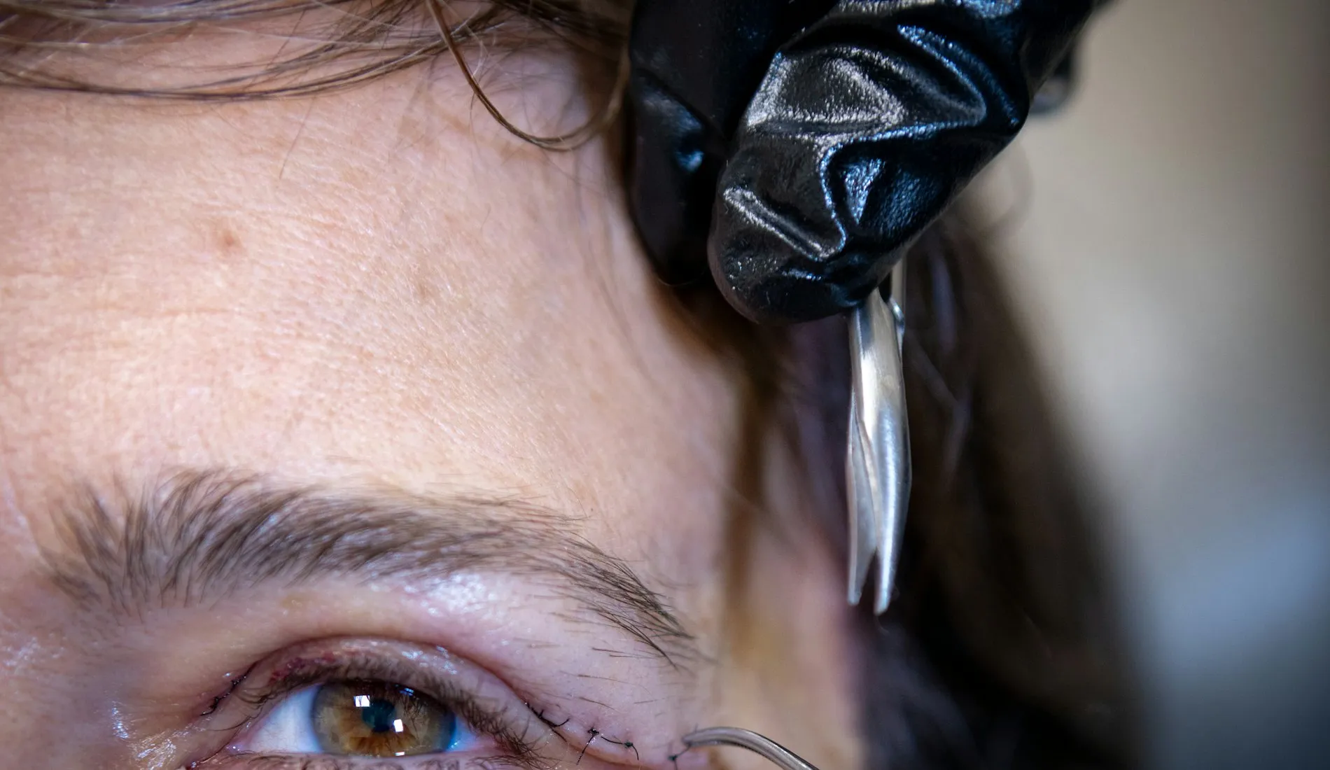 Permanente make-up langs de wimperlijn
